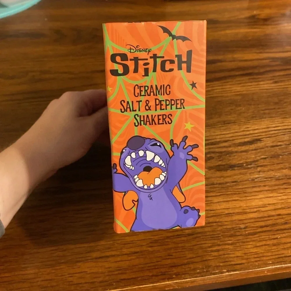 Disney Stitch Scrump Halloween Salt Pepper Shakers Ceramic Hand Painted NIB